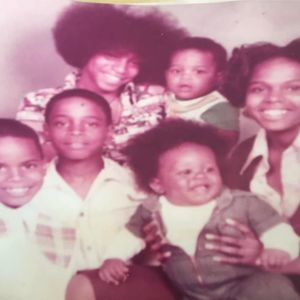 Meet your Posher, Sharon